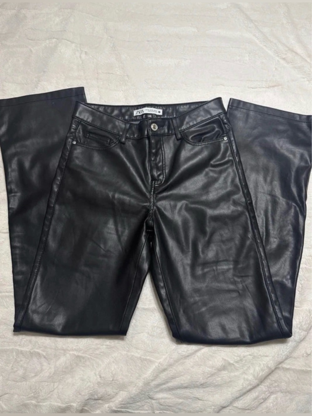 Zara black faux leather straight-leg pants Size US 2